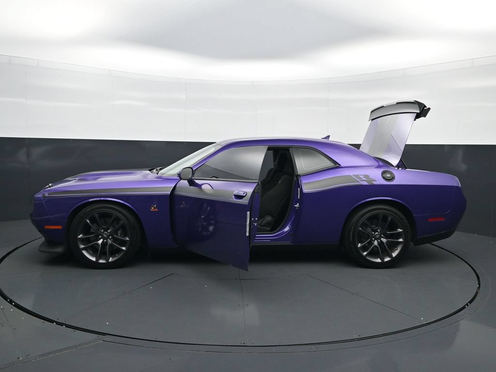 Used 2023 Dodge Challenger R/T Scat Pack RWD image 45