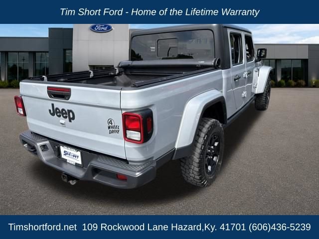 Used 2022 Jeep Gladiator Sport AWD/4WD image 5