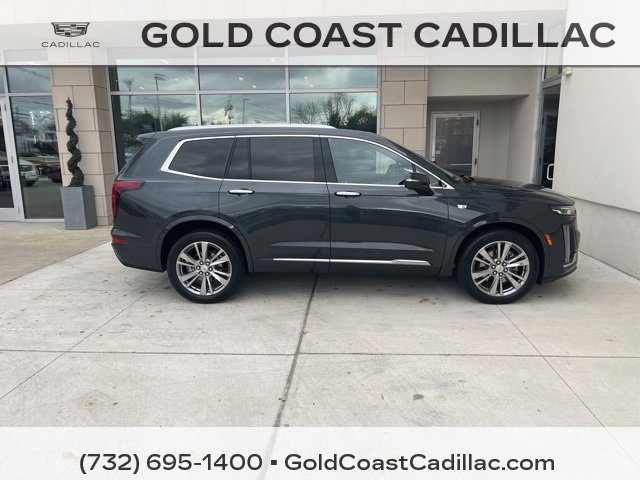 Certified 2022 Cadillac XT6 Premium Luxury image 4