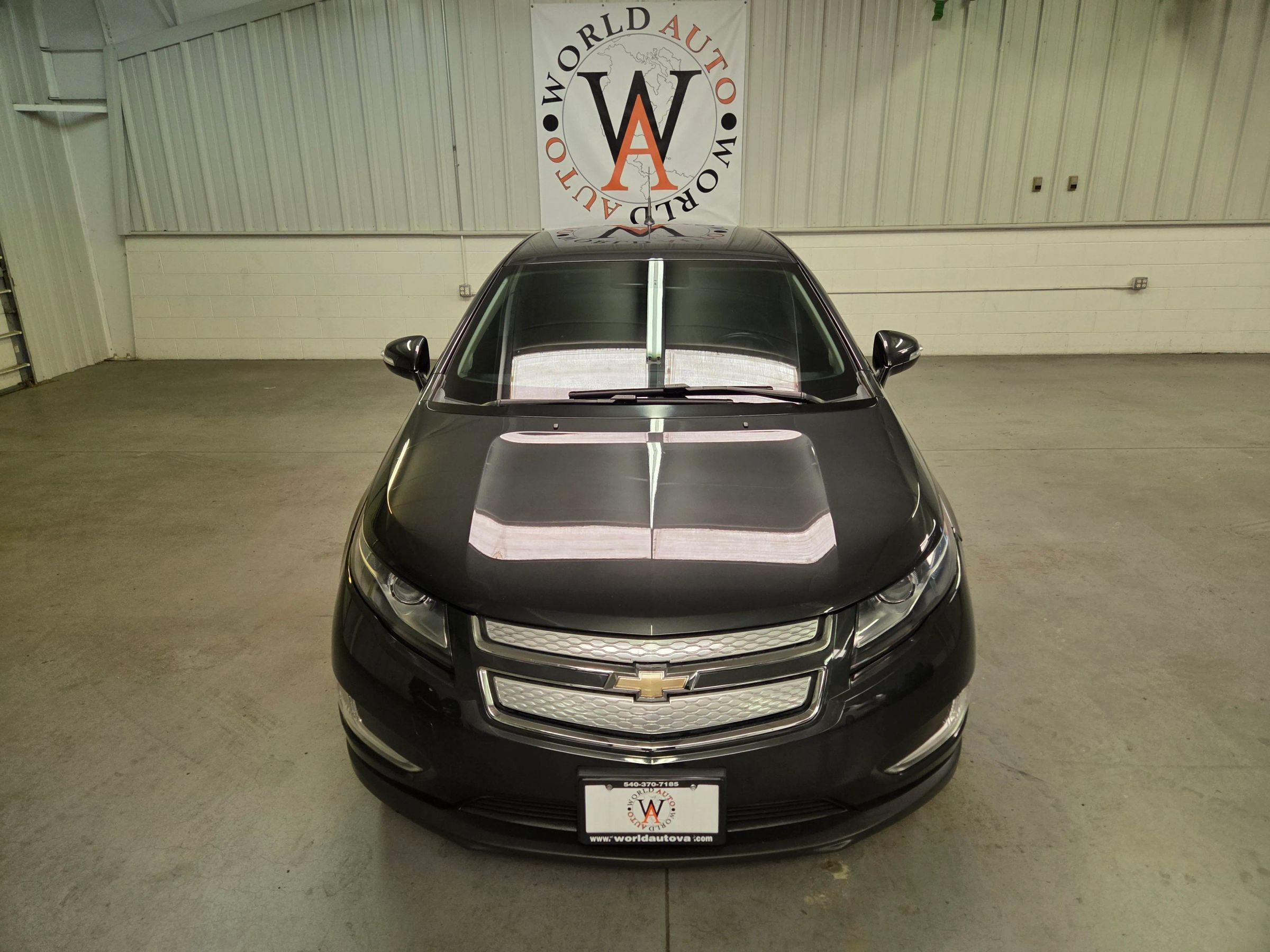 Used 2014 Chevrolet Volt Premium w/ Premium Trim Package FWD image 17
