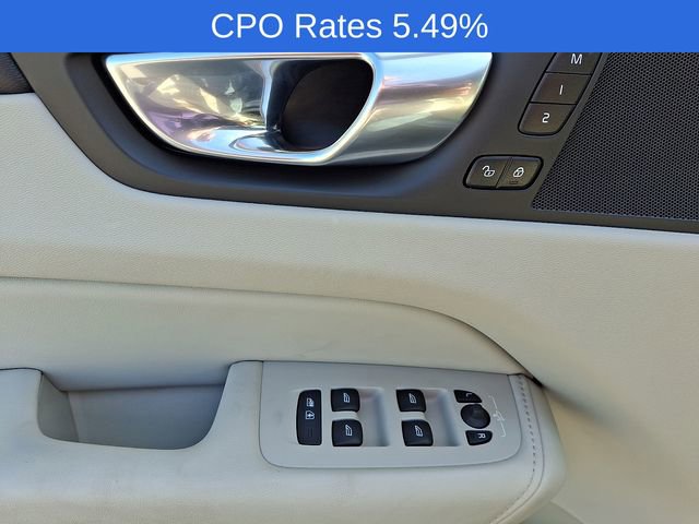 Certified 2023 Volvo XC60 B5 Plus w/ Climate Package AWD/4WD image 15
