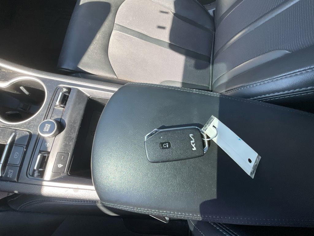 Used 2022 Kia K5 GT-Line w/ GT-Line Awd Premium Package image 32