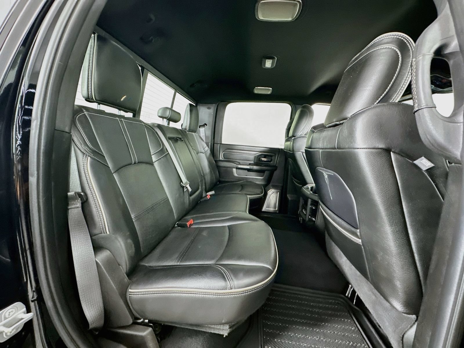 Used 2019 RAM 3500 Limited AWD/4WD image 28