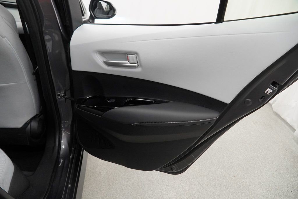 Used 2024 Toyota Corolla SE image 42