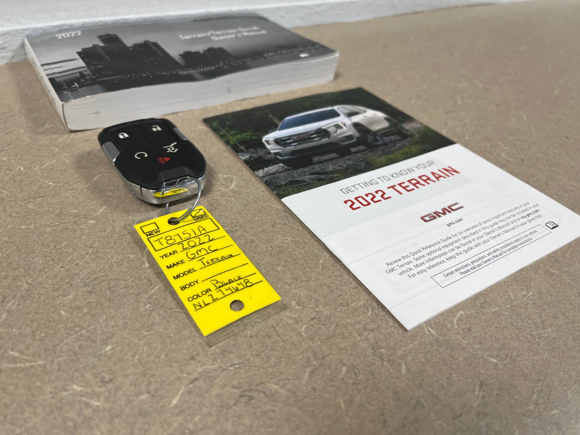 Certified 2022 GMC Terrain SLT w/ Infotainment Package II image 17