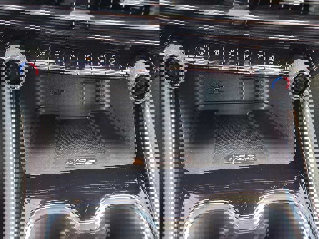 New 2026 Chevrolet Traverse LT w/ Driver Confidence Package image 16