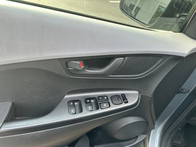 Used 2019 Hyundai Kona SEL AWD/4WD image 14