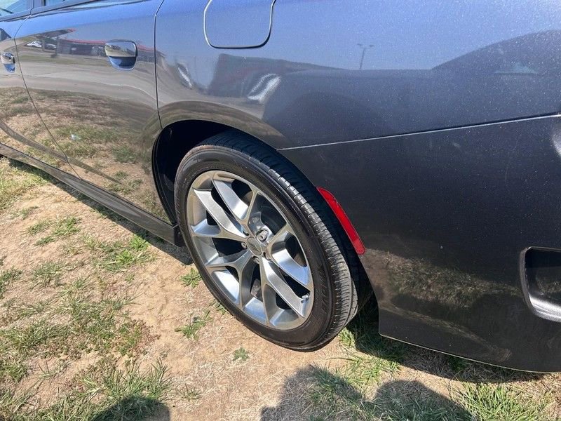 Used 2022 Dodge Charger GT image 7
