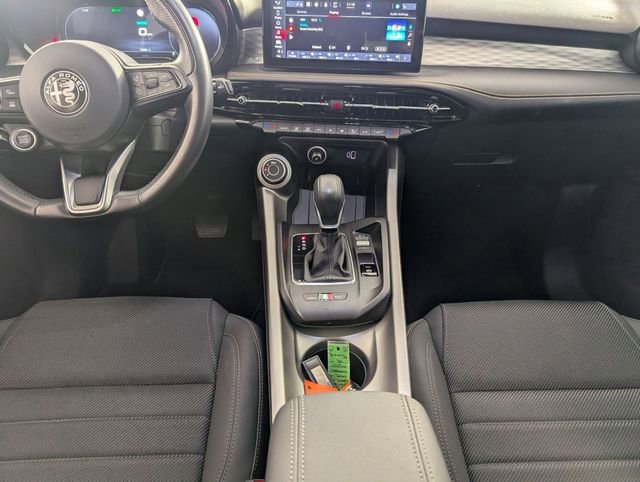 Used 2024 Alfa Romeo Tonale Ti image 27