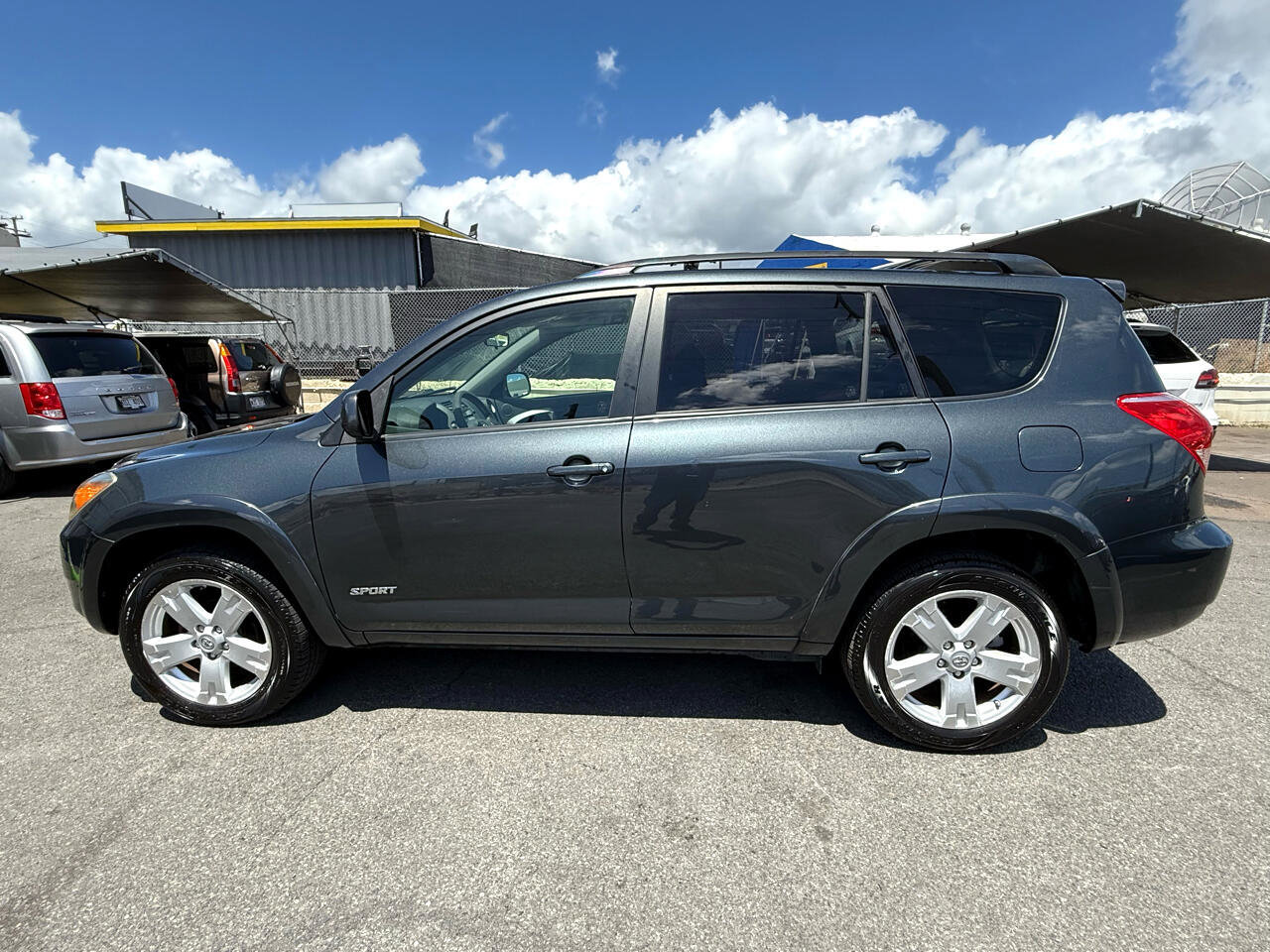 Used 2007 Toyota RAV4 Sport image 2