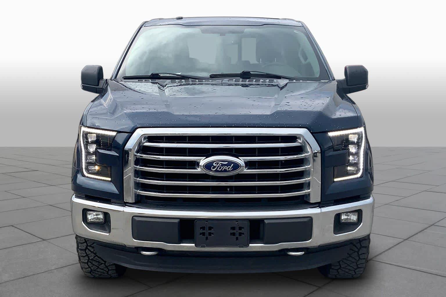 Used 2015 Ford F150 XLT w/ Equipment Group 302A Luxury AWD/4WD image 4
