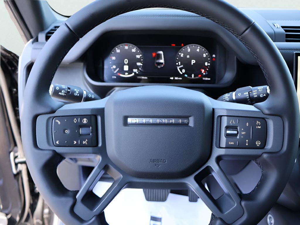 New 2026 Land Rover Defender 130 X-Dynamic SE AWD/4WD image 31