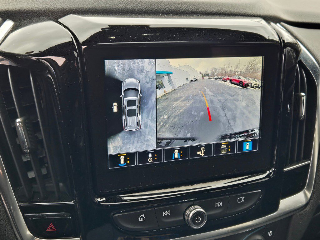 Certified 2024 Chevrolet Traverse Premier w/ Redline Edition image 23