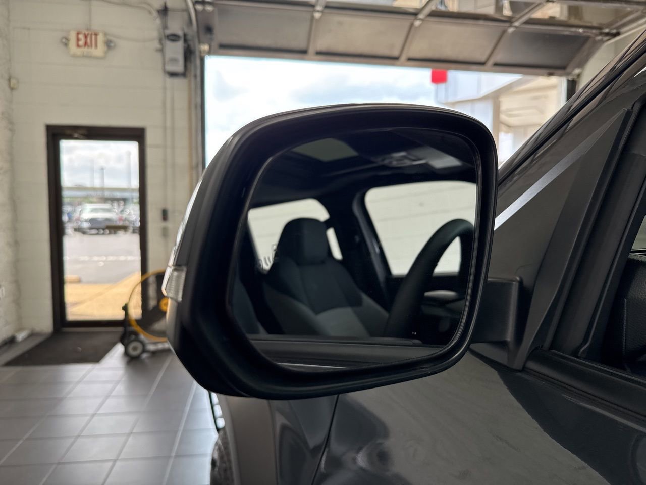 Certified 2025 Toyota Tacoma TRD Off-Road w/ TRD Off Road Upgrade Package image 12