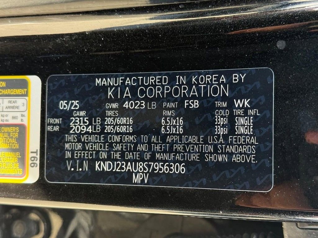 Used 2025 Kia Soul LX image 25