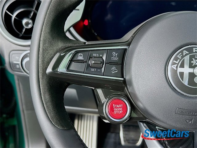 Used 2024 Alfa Romeo Stelvio Quadrifoglio image 18