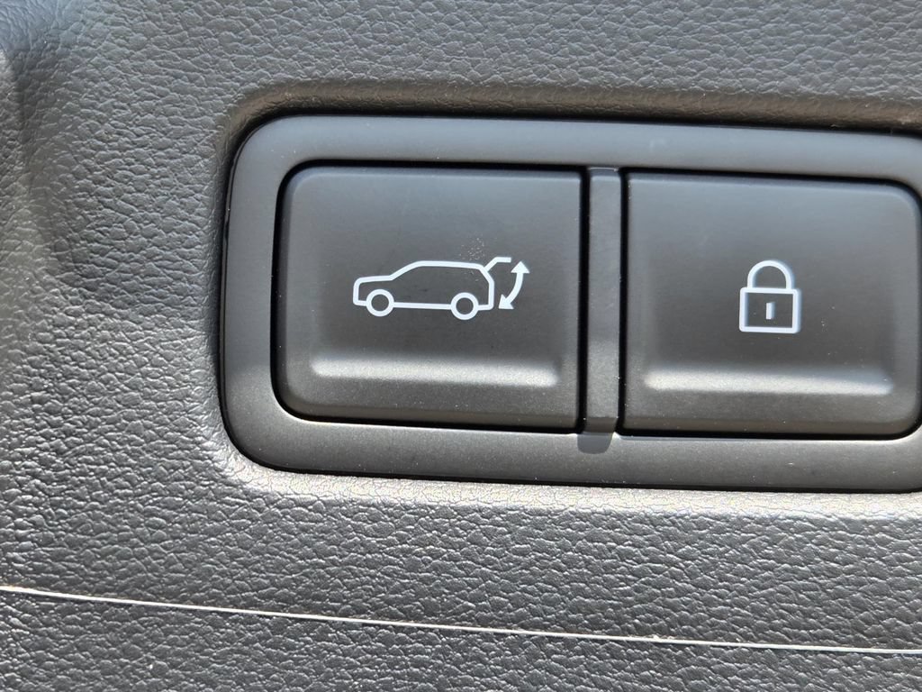 New 2027 Hyundai Santa Fe Calligraphy FWD image 8