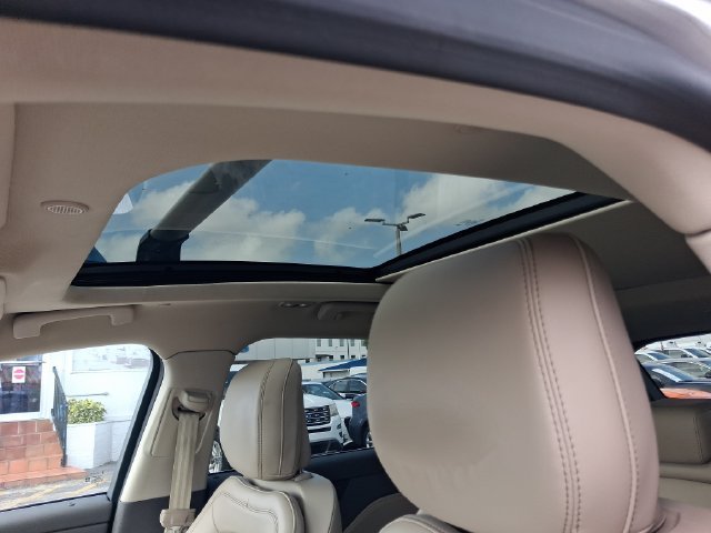 Used 2020 Lincoln Corsair Reserve FWD image 13