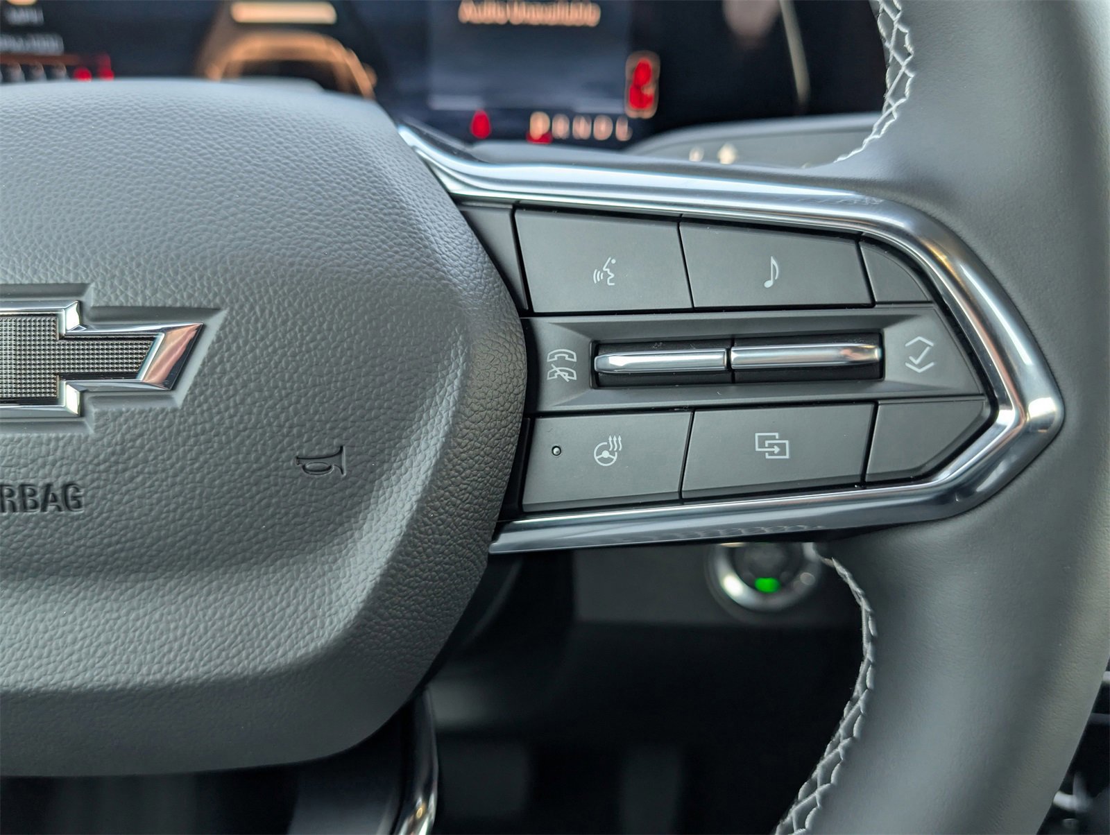 New 2026 Chevrolet Traverse Z71 w/ Enhanced Driving Package image 9