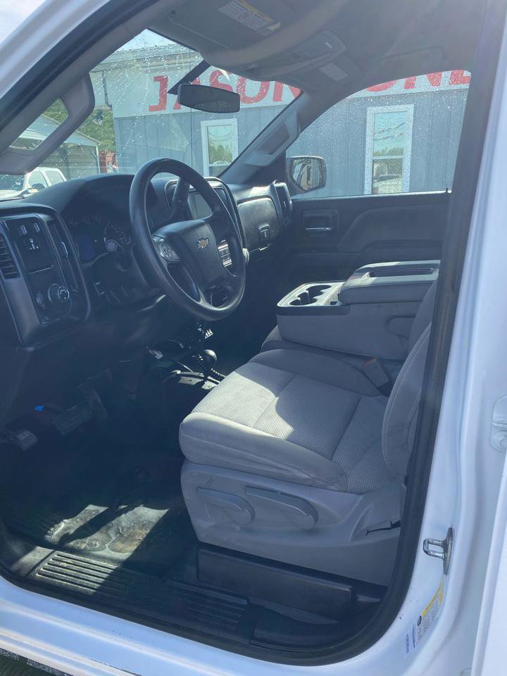Used 2018 Chevrolet Silverado 2500 W/T w/ WT Convenience Package AWD/4WD image 8