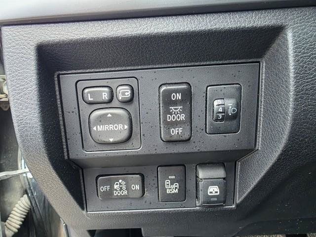 Used 2016 Toyota Tundra Platinum AWD/4WD image 14