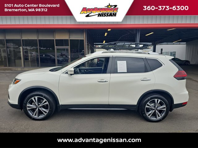 Used 2019 Nissan Rogue SV w/ Premium Package AWD/4WD image 2