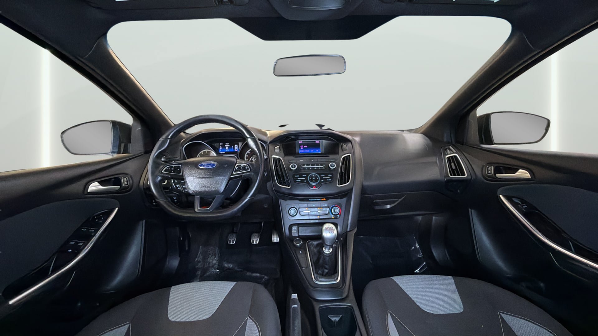 Used 2016 Ford Focus ST FWD image 31