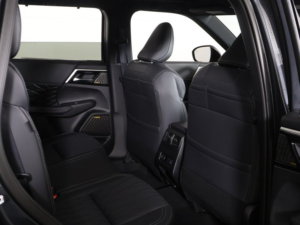 New 2026 Mitsubishi Outlander SEL Black Edition AWD/4WD image 35