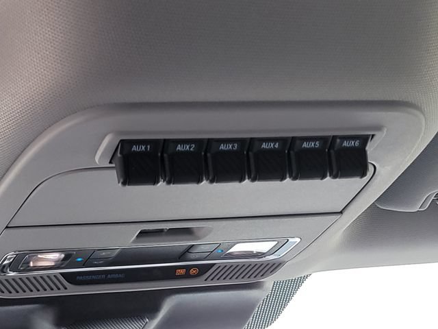 Used 2025 Ford F250 Lariat w/ Lariat Ultimate Package AWD/4WD image 13