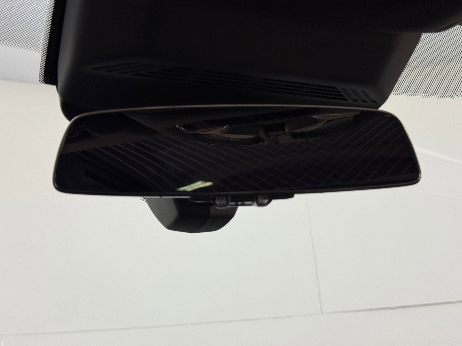 Used 2023 BMW i7 xDrive60 w/ Executive Package 2 image 40