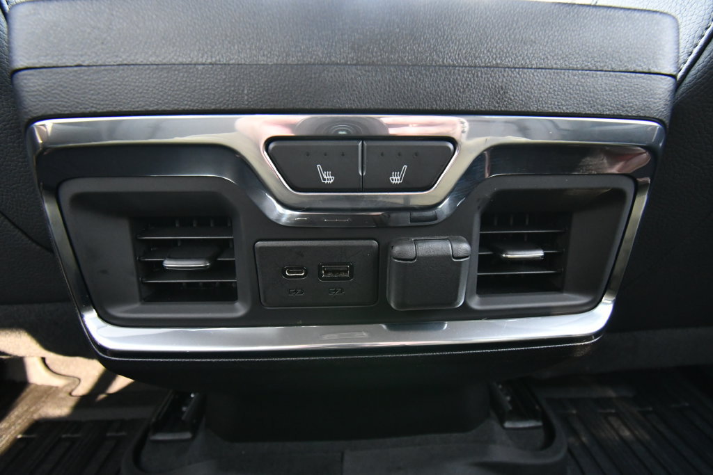 Used 2021 GMC Sierra 3500 Denali AWD/4WD image 20