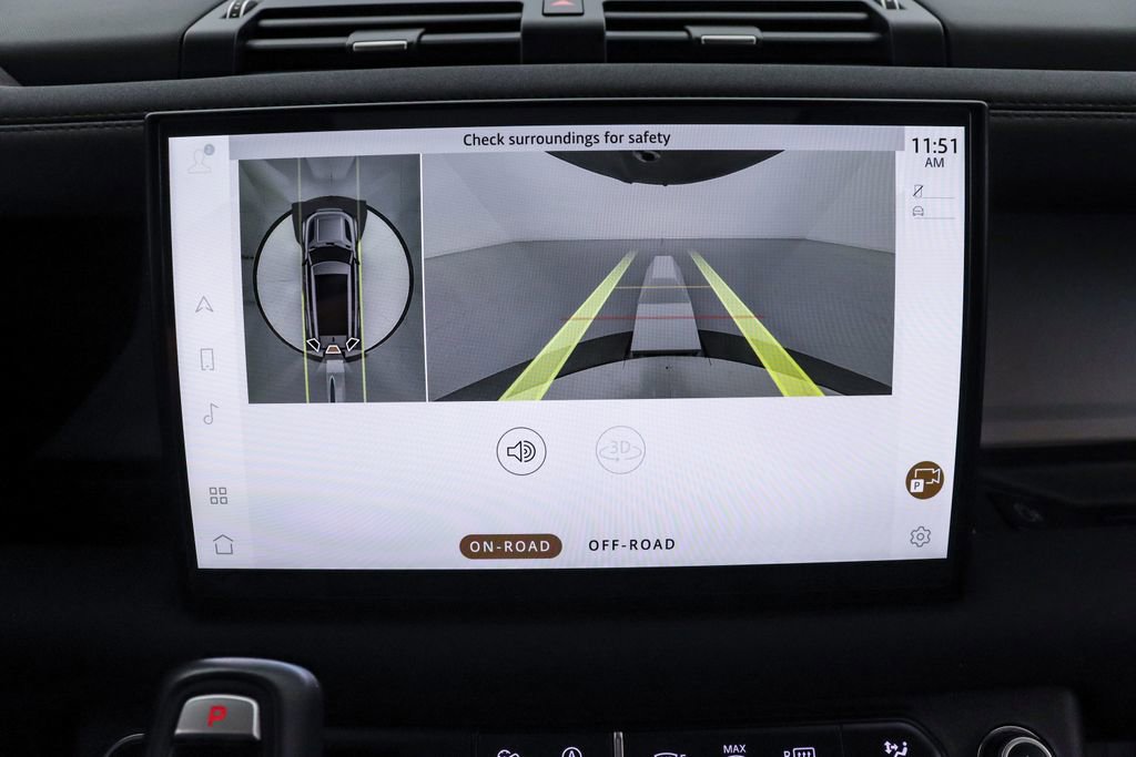 Used 2023 Land Rover Defender 130 SE image 19