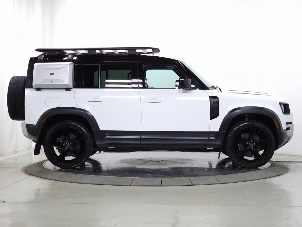 Certified 2023 Land Rover Defender 110 SE AWD/4WD image 9