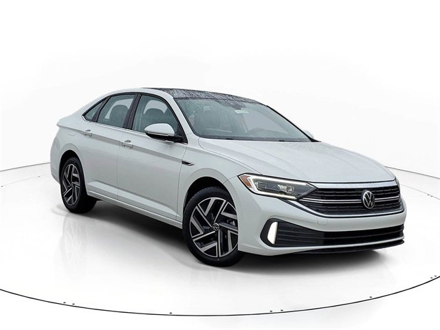 Certified 2022 Volkswagen Jetta SEL image 1