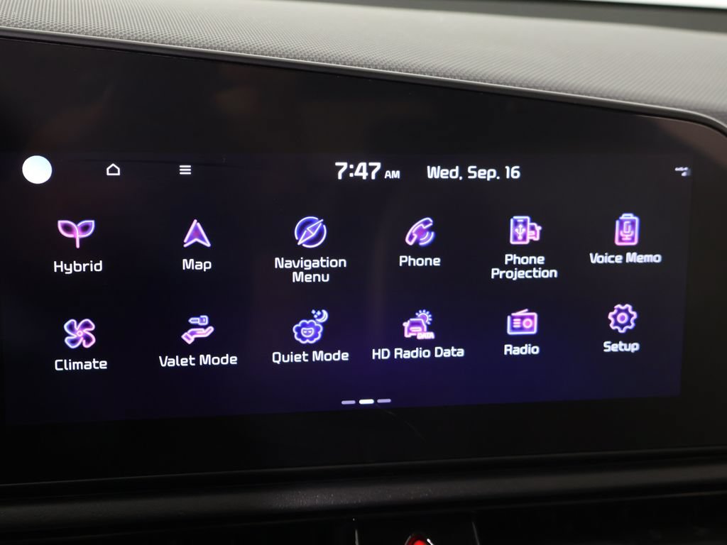 Used 2023 Kia Niro EX Touring FWD image 46