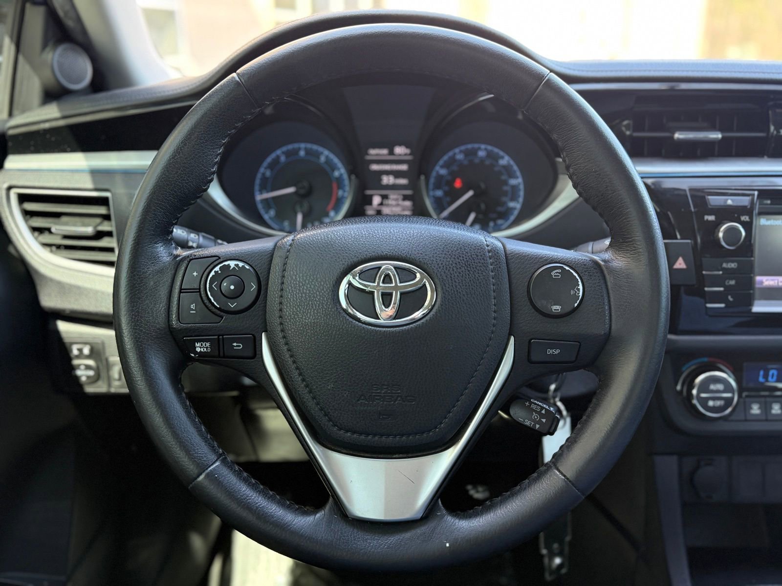 Used 2015 Toyota Corolla S image 24