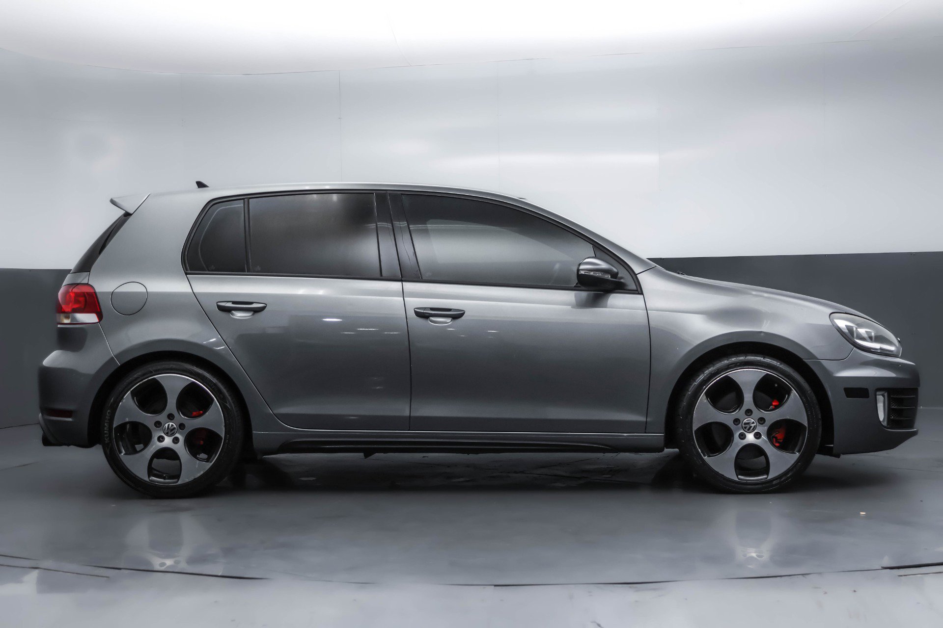 Used 2011 Volkswagen GTI Autobahn image 34