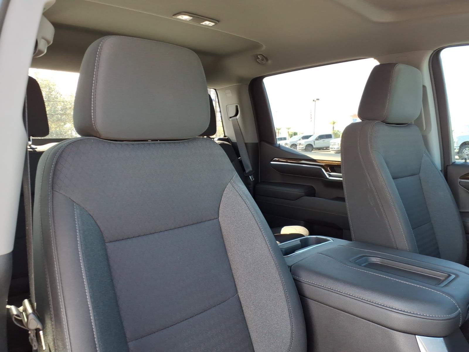 Used 2022 GMC Sierra 1500 Elevation w/ Max Trailering Package AWD/4WD image 11
