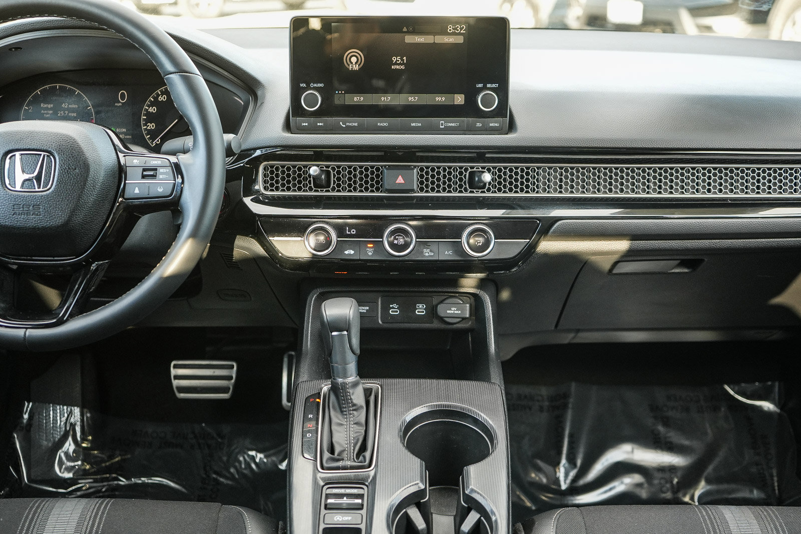 Used 2025 Honda Civic Sport image 14