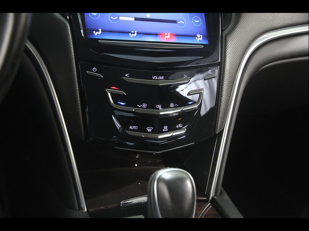 Used 2014 Cadillac XTS FWD image 14