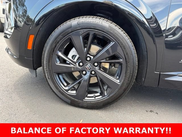 Used 2025 Buick Envision Sport Touring AWD/4WD image 9