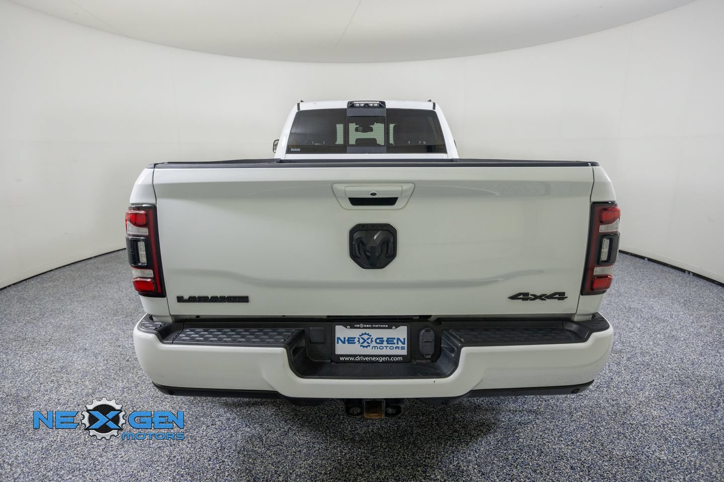 Used 2021 RAM 3500 Laramie AWD/4WD image 6
