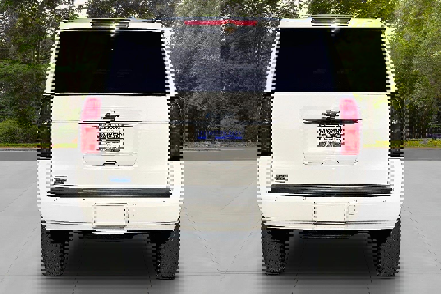 Used 2018 Chevrolet Tahoe LT image 6