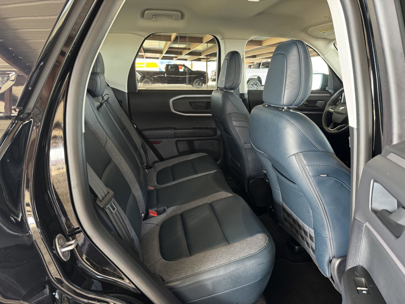 Used 2024 Ford Bronco Sport Outer Banks image 33