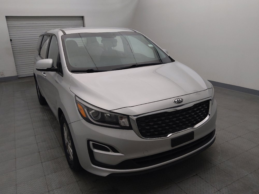 Used 2019 Kia Sedona L FWD image 14