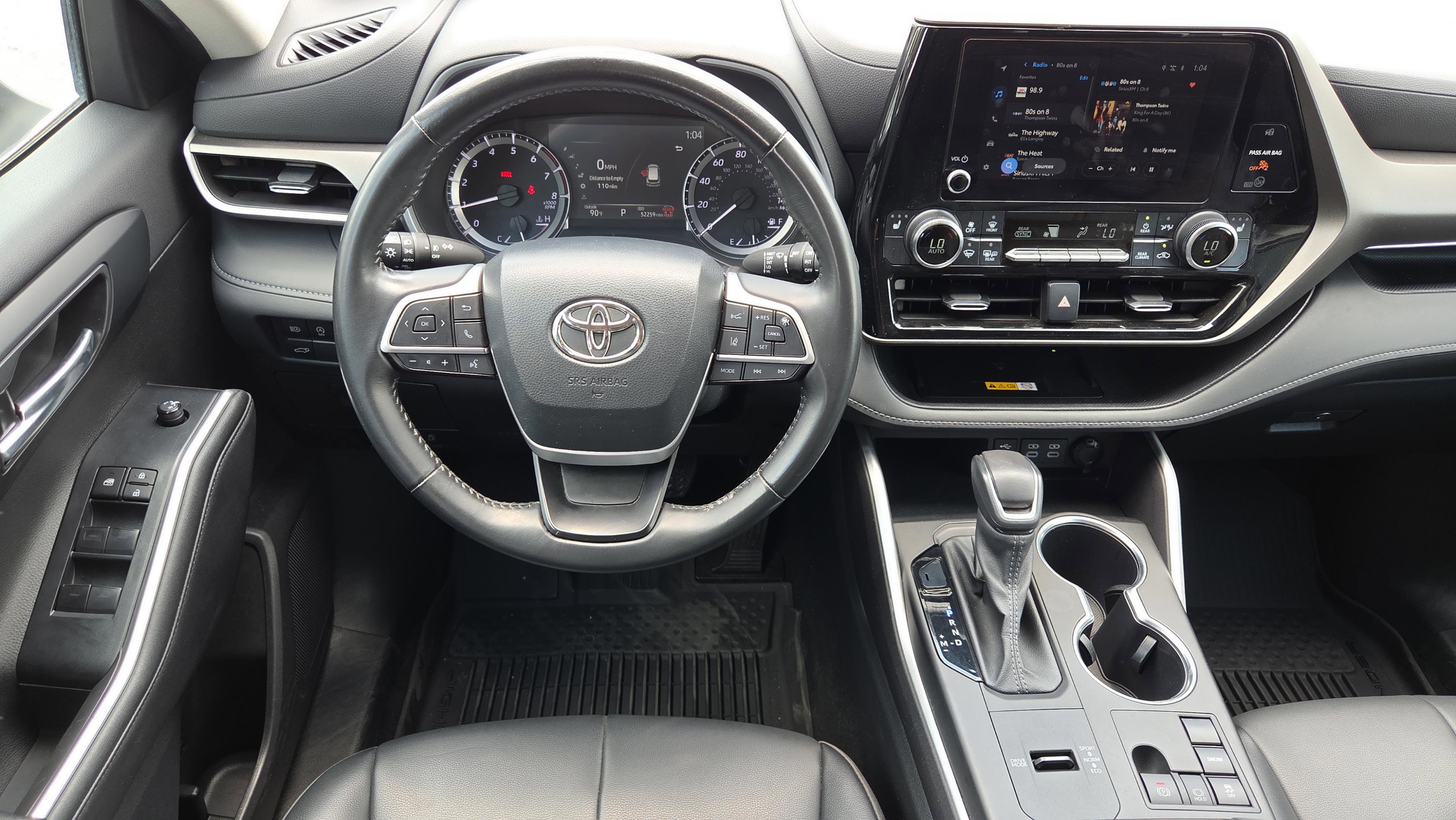 Certified 2024 Toyota Highlander XLE FWD image 15