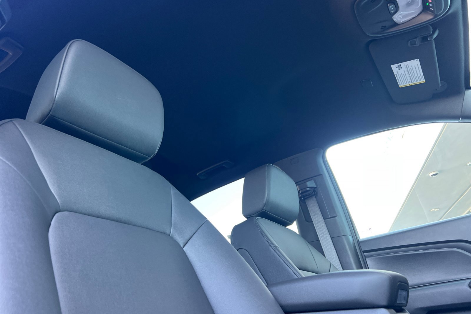 Used 2024 Chevrolet Colorado Trail Boss w/ Advanced Trailering Package image 16