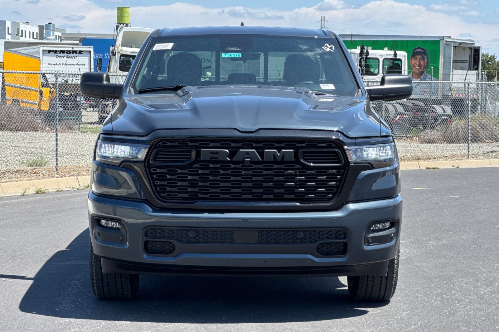 New 2026 RAM 1500 Express AWD/4WD image 8
