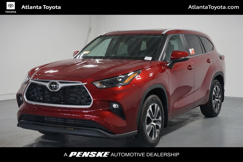 Certified 2025 Toyota Highlander XLE