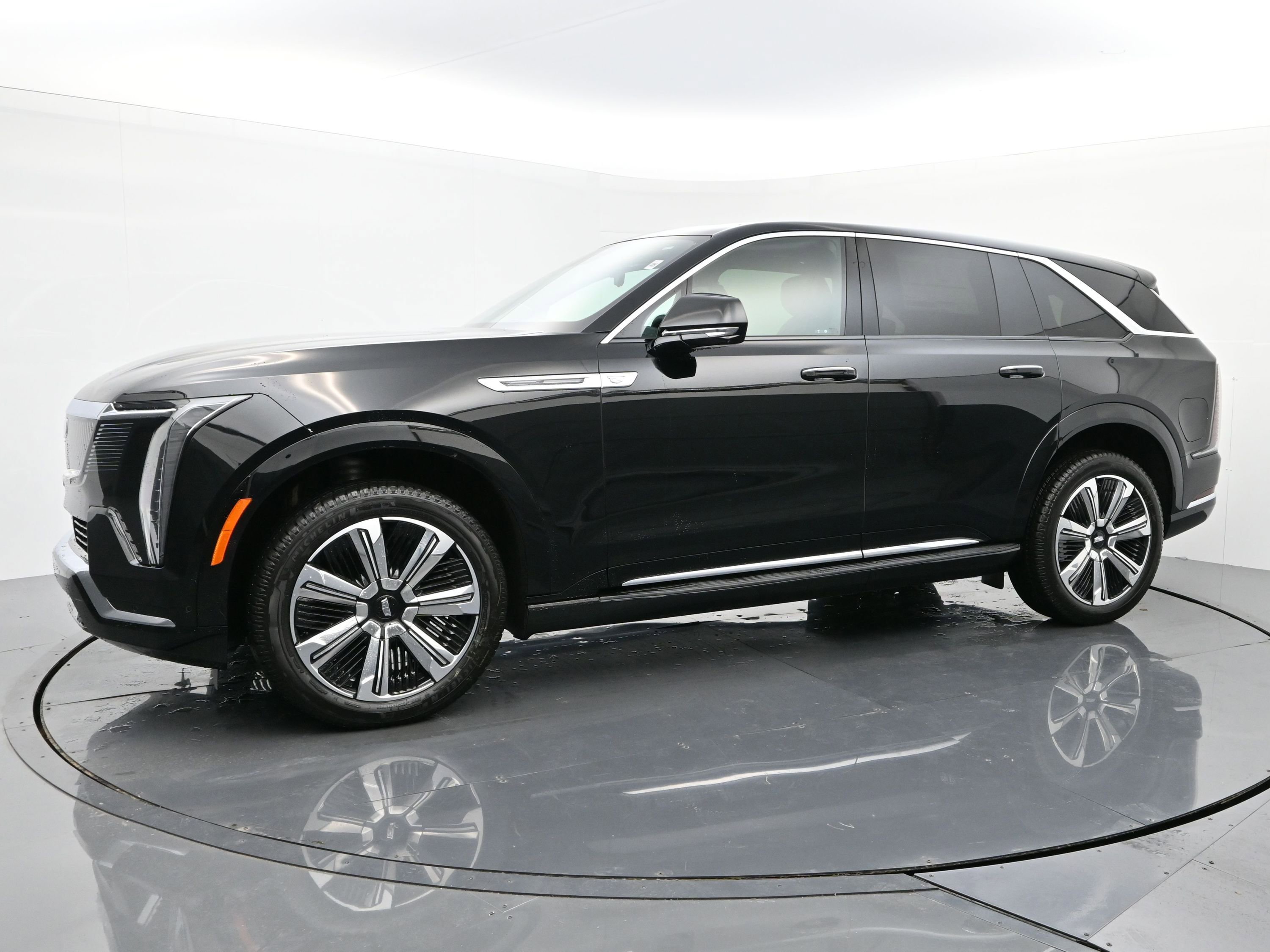 New 2025 Cadillac Escalade IQ Luxury 2 image 2